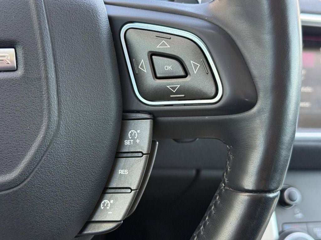 Used 2017 Land Rover Range Rover Evoque SE Premium AWD/4WD image 17