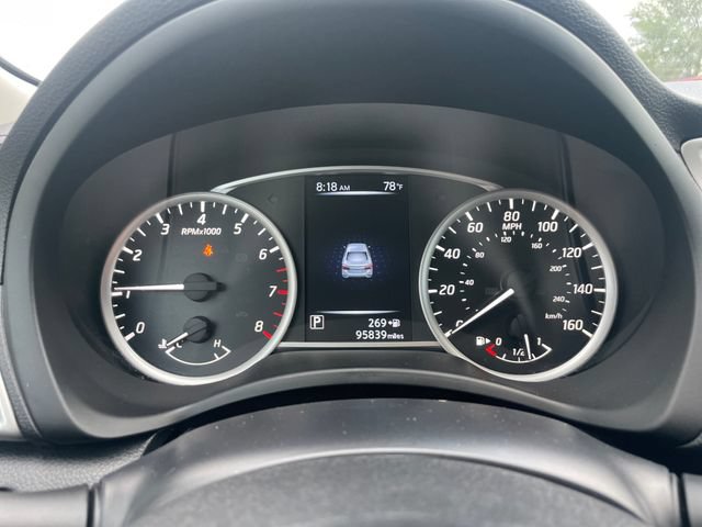 Used 2017 Nissan Sentra SV FWD image 2