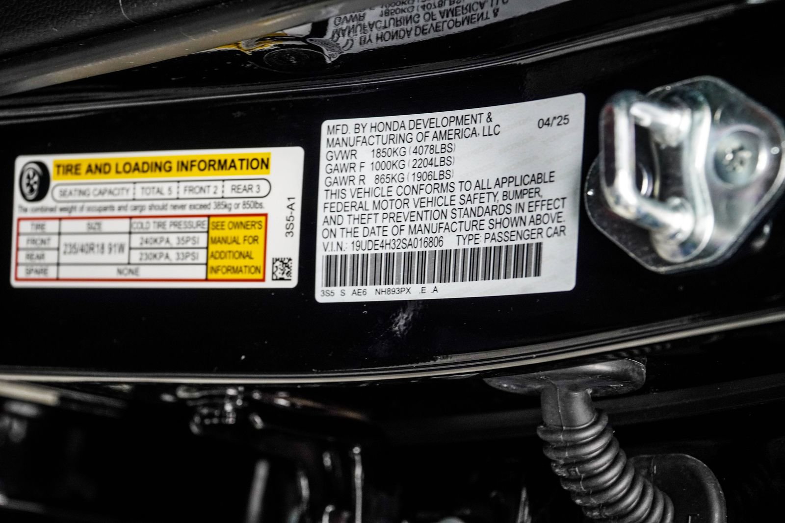 Used 2025 Acura Integra A-Spec FWD image 36