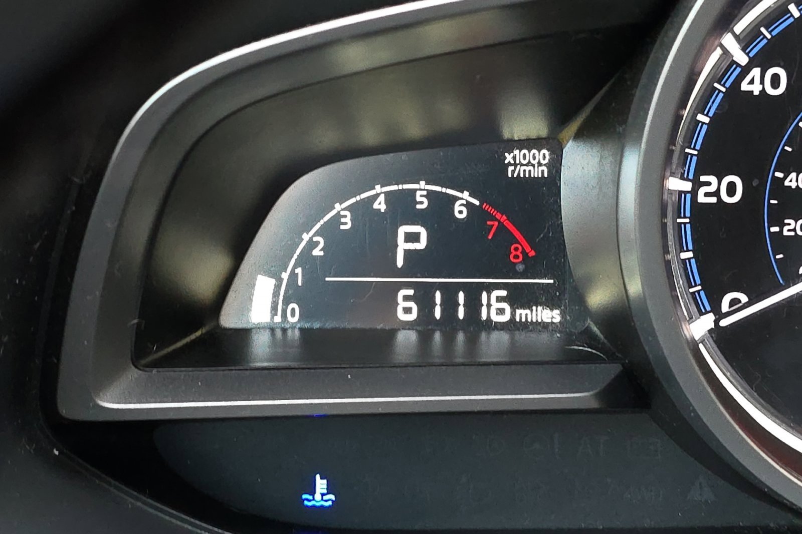 Used 2019 Toyota Yaris L image 35