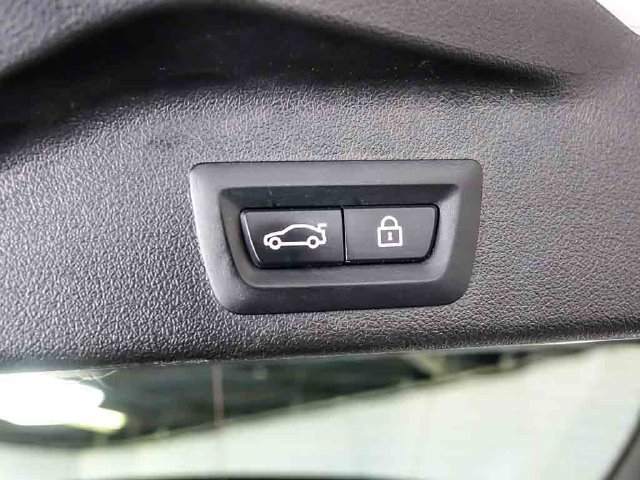 Used 2023 BMW X5 xDrive40i w/ Premium Package AWD/4WD image 45