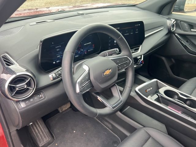 Used 2025 Chevrolet Equinox LT w/ Convenience Package II image 14