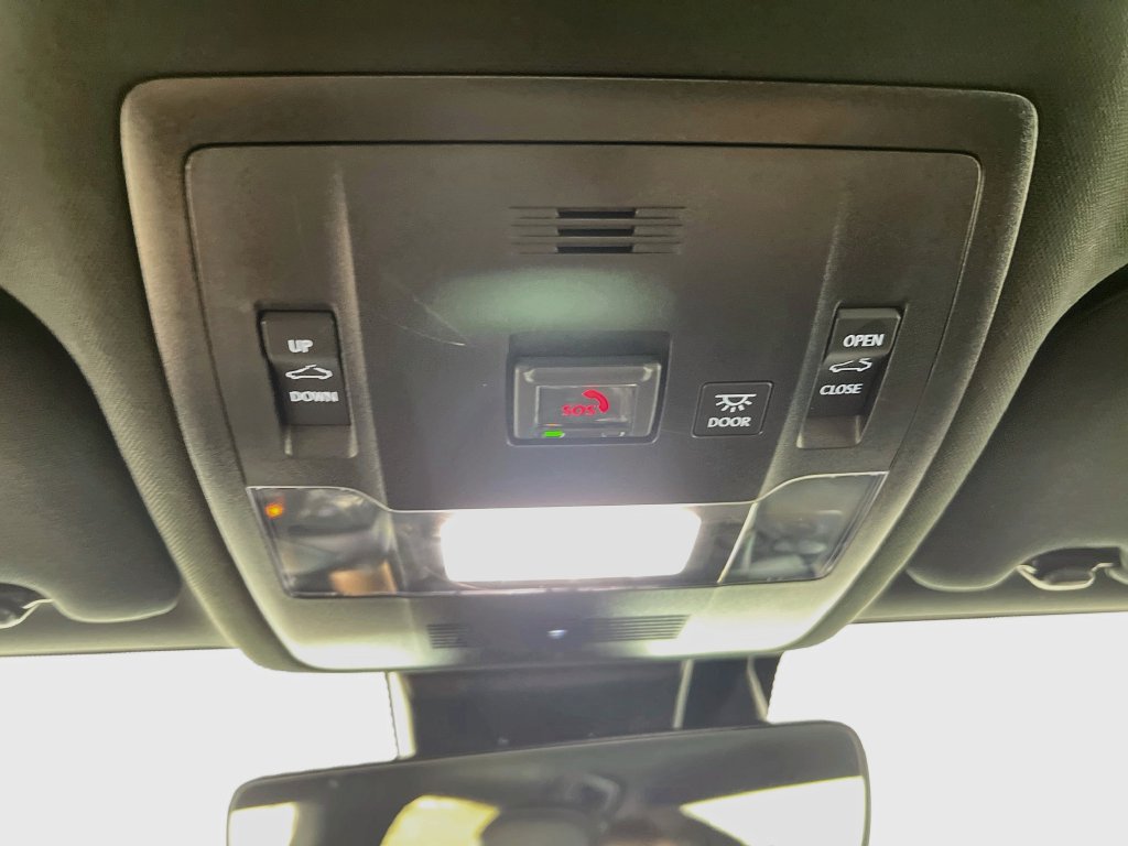 Used 2024 Lexus IS 350 F Sport w/ Memory Package RWD image 18