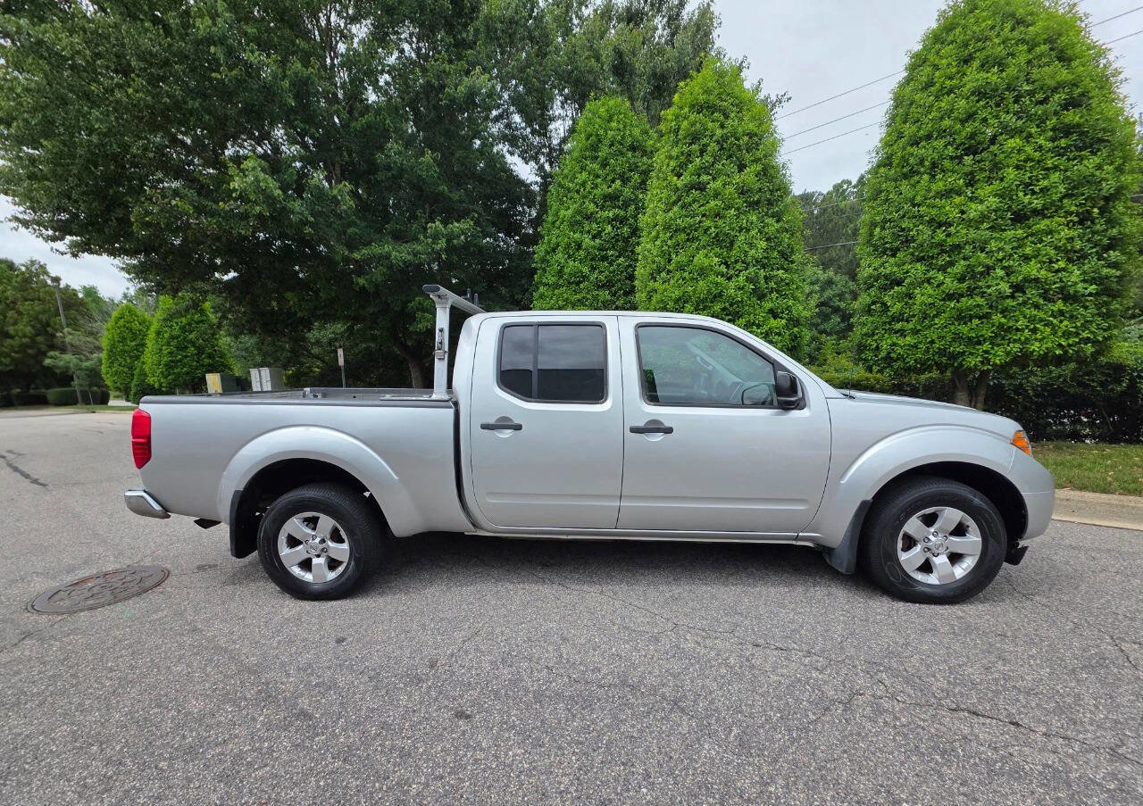 Used 2012 Nissan Frontier SV AWD/4WD image 6