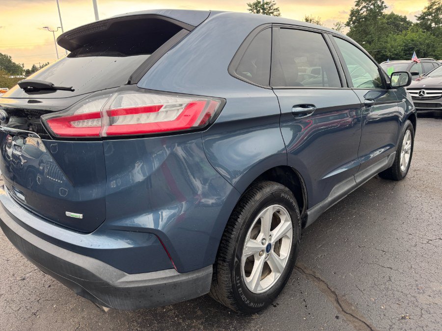 Used 2019 Ford Edge SE FWD image 11