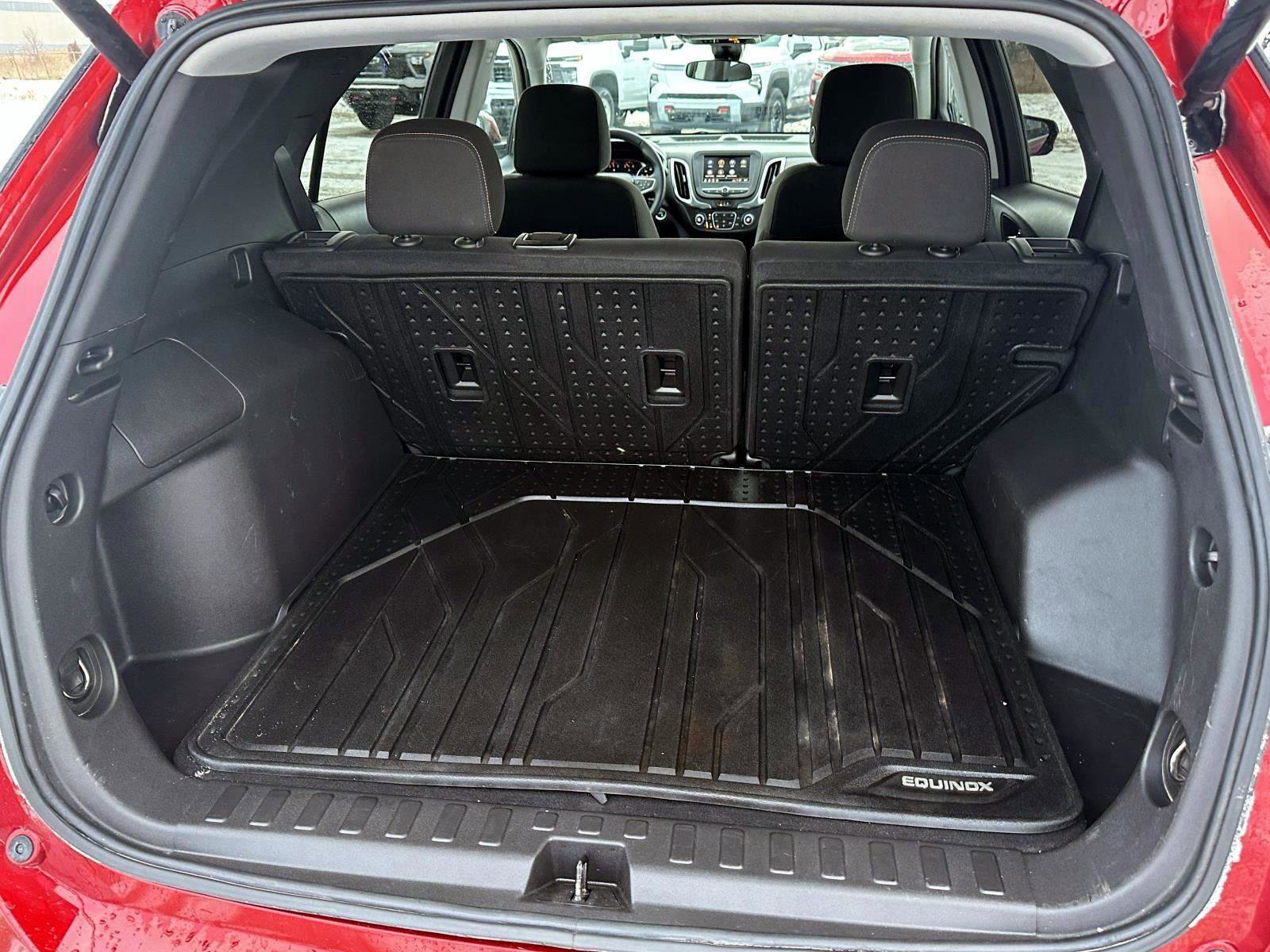 Used 2023 Chevrolet Equinox LT image 10