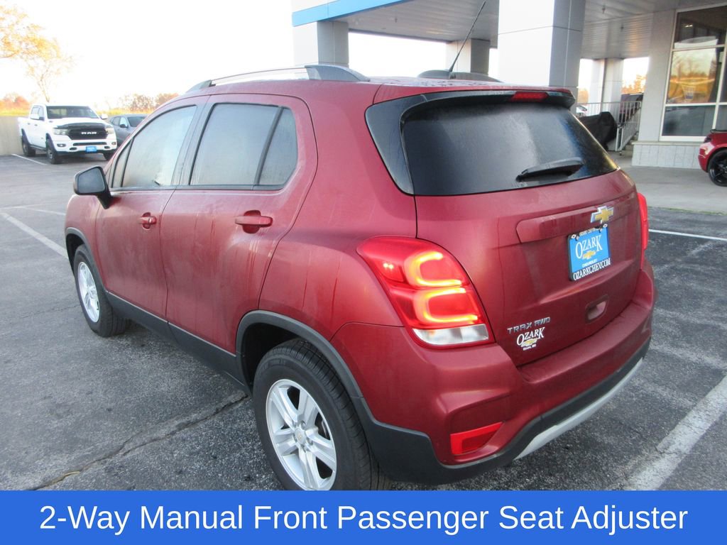 Used 2022 Chevrolet Trax LT image 3