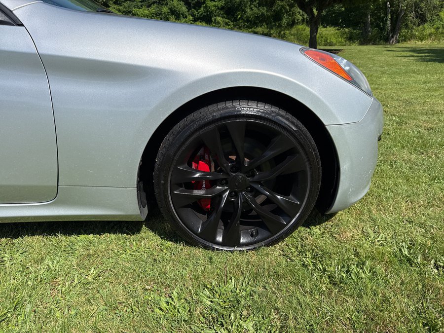 Used 2010 Hyundai Genesis 3.8 RWD image 36