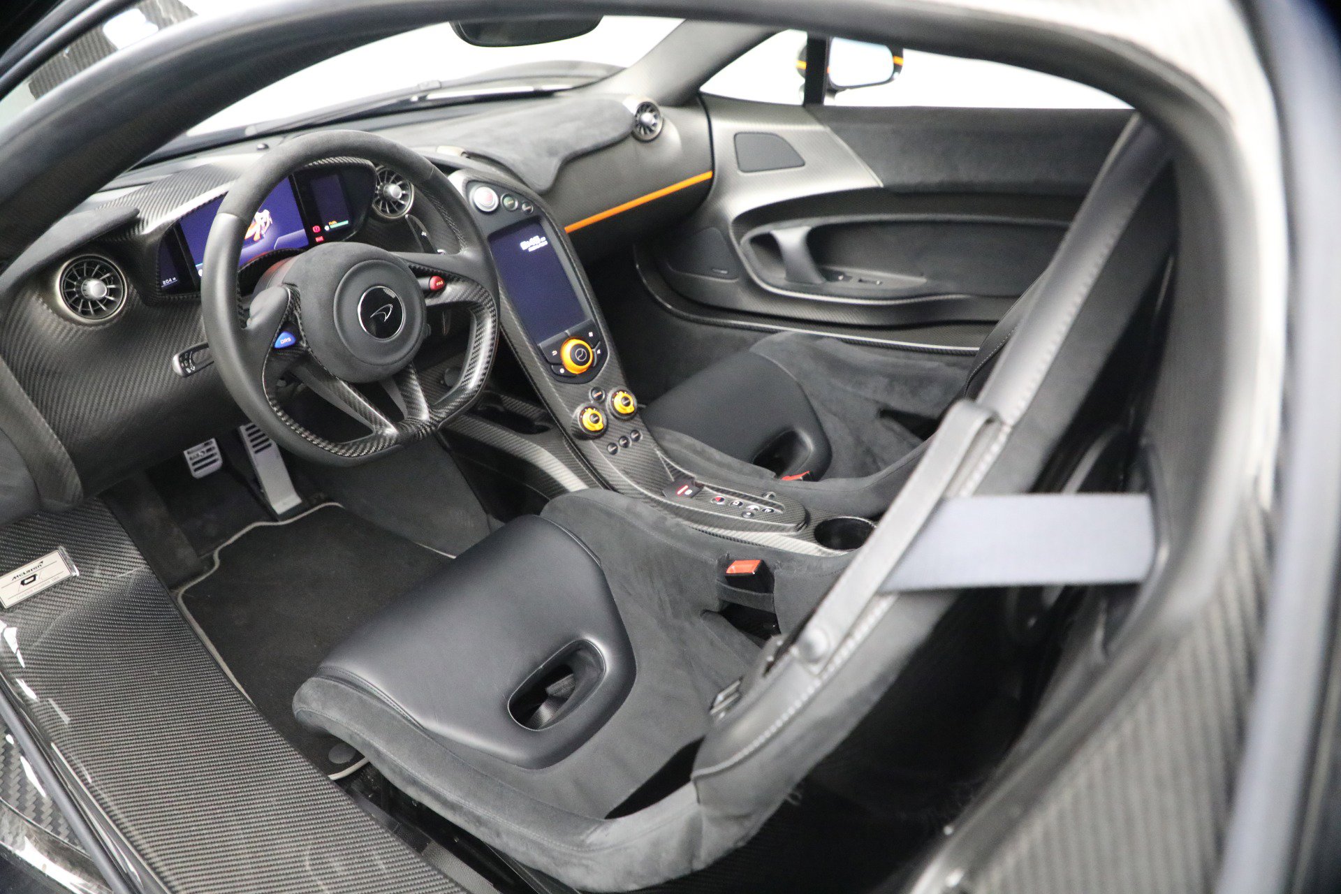 Used 2014 McLaren P1 image 23