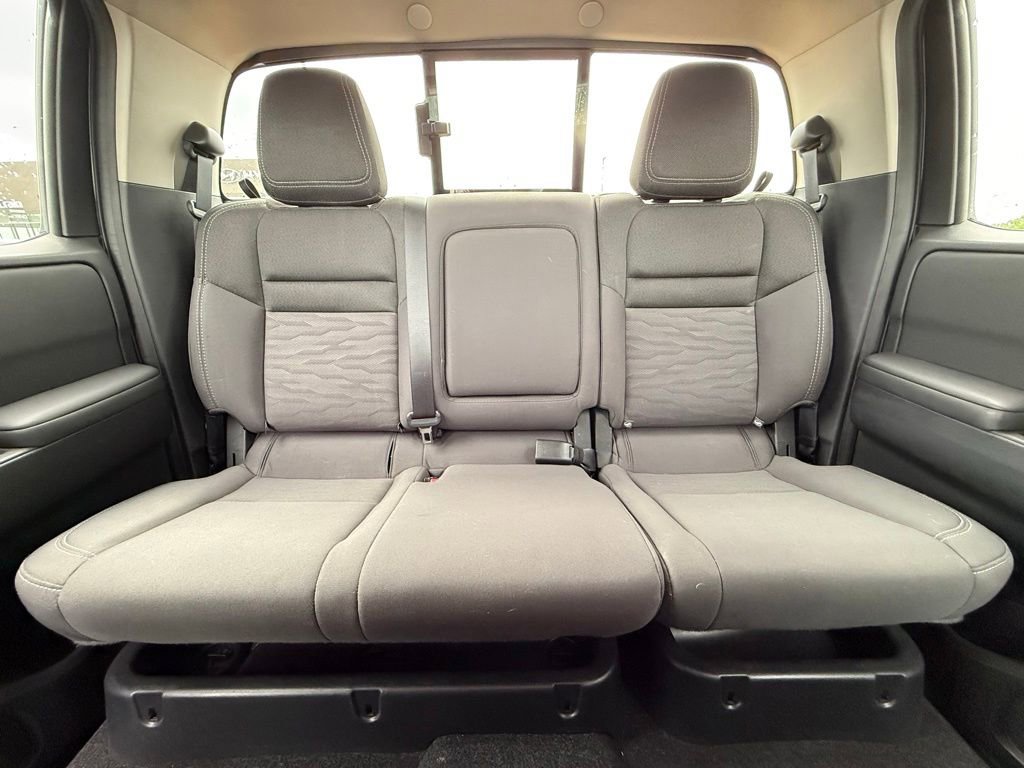 Used 2024 Nissan Frontier SV w/ SV Convenience Package AWD/4WD image 28