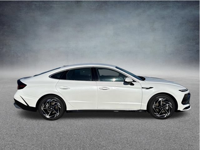 New 2026 Hyundai Sonata SEL FWD image 10