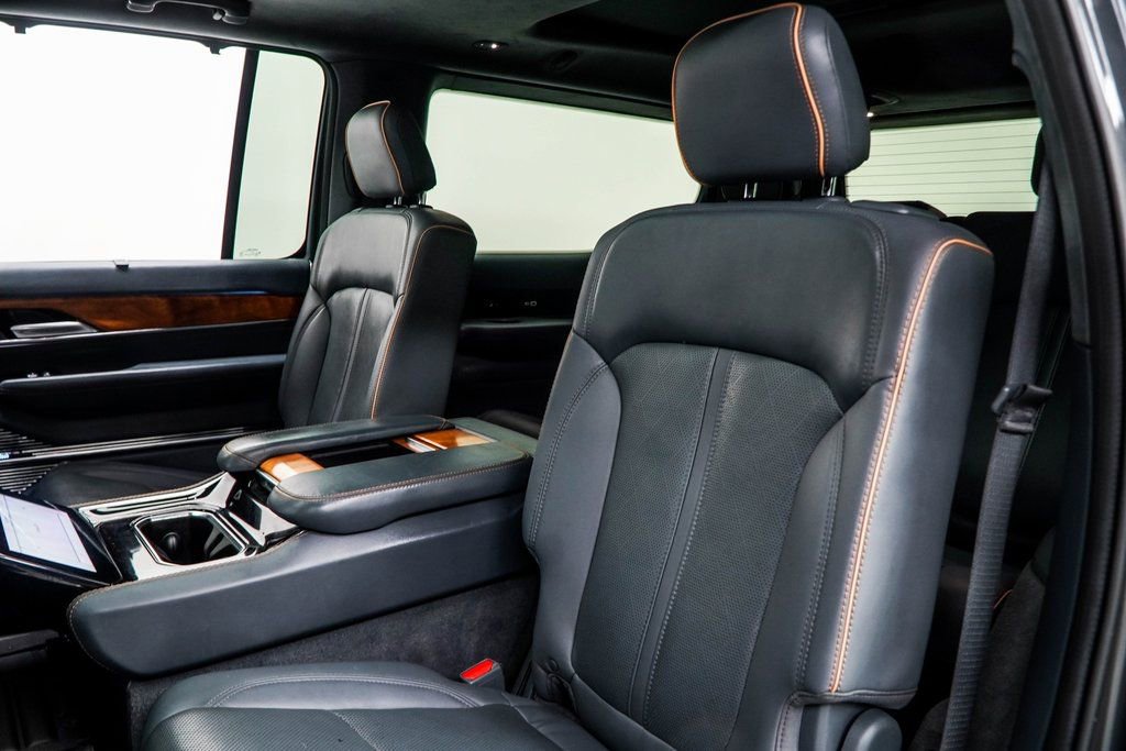 Used 2022 Jeep Grand Wagoneer Series II w/ Convenience Group III image 42