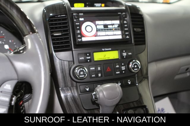 Used 2014 Kia Sedona EX w/ Navigation Package FWD image 19