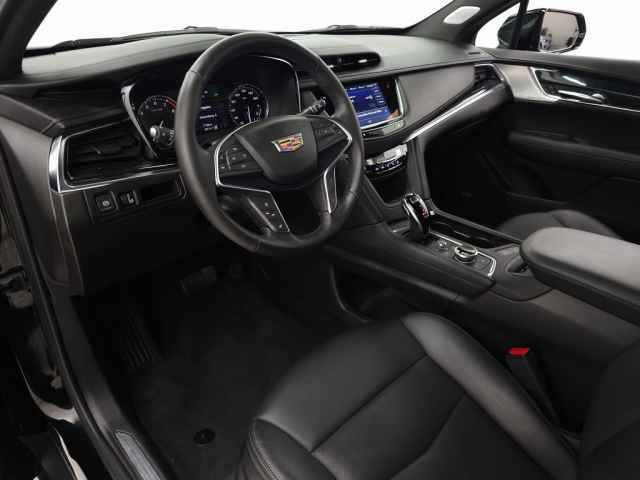 Certified 2022 Cadillac XT5 Premium Luxury image 17