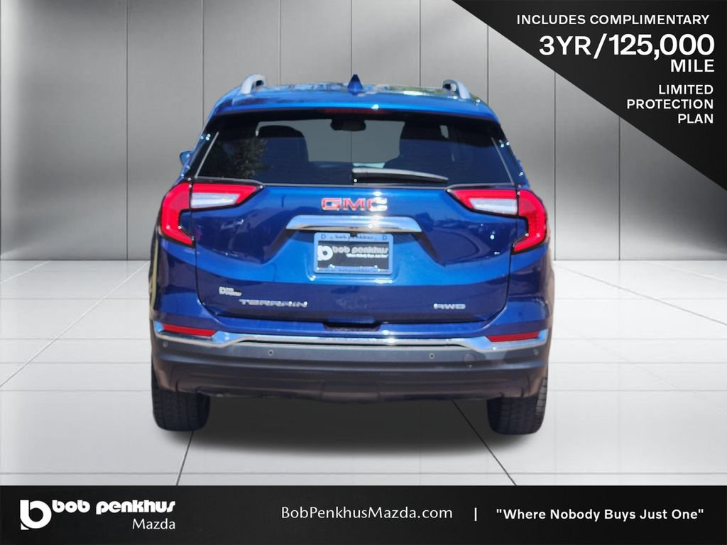 Used 2022 GMC Terrain SLT w/ Infotainment Package II AWD/4WD image 26