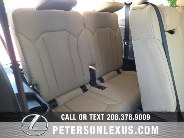 Used 2022 Audi Q7 3.0T Premium Plus w/ Premium Plus Package AWD/4WD image 21