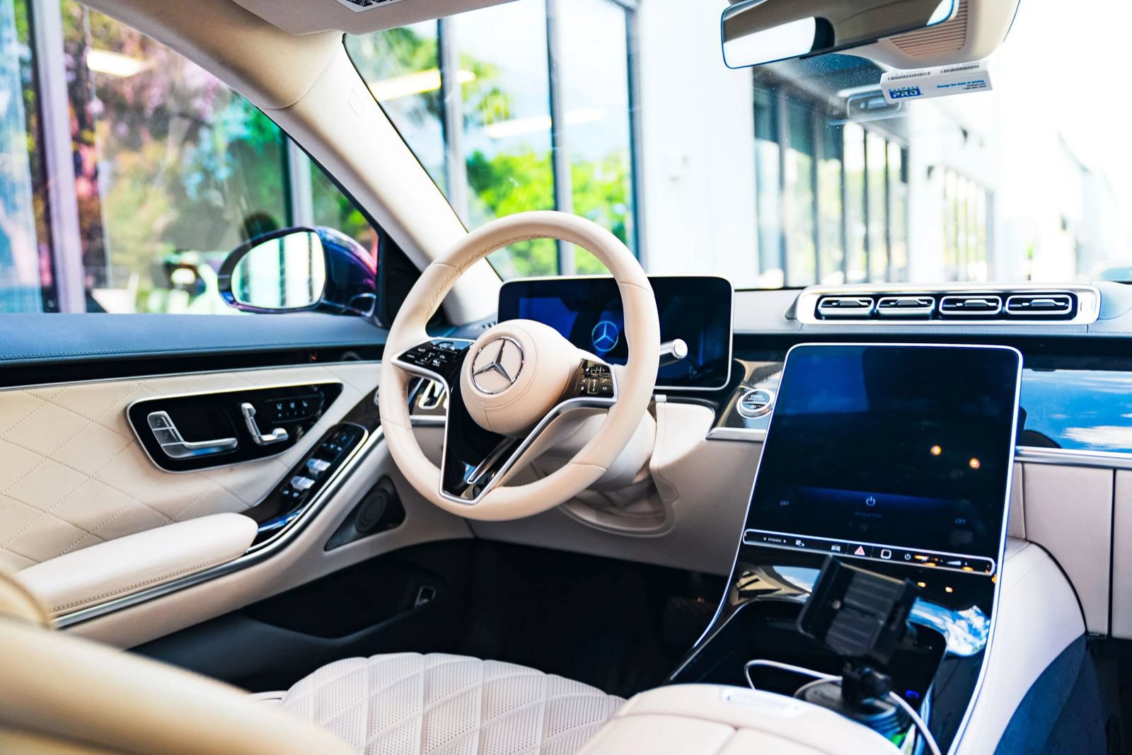 Used 2023 Mercedes-Benz S 580 4MATIC Sedan image 34