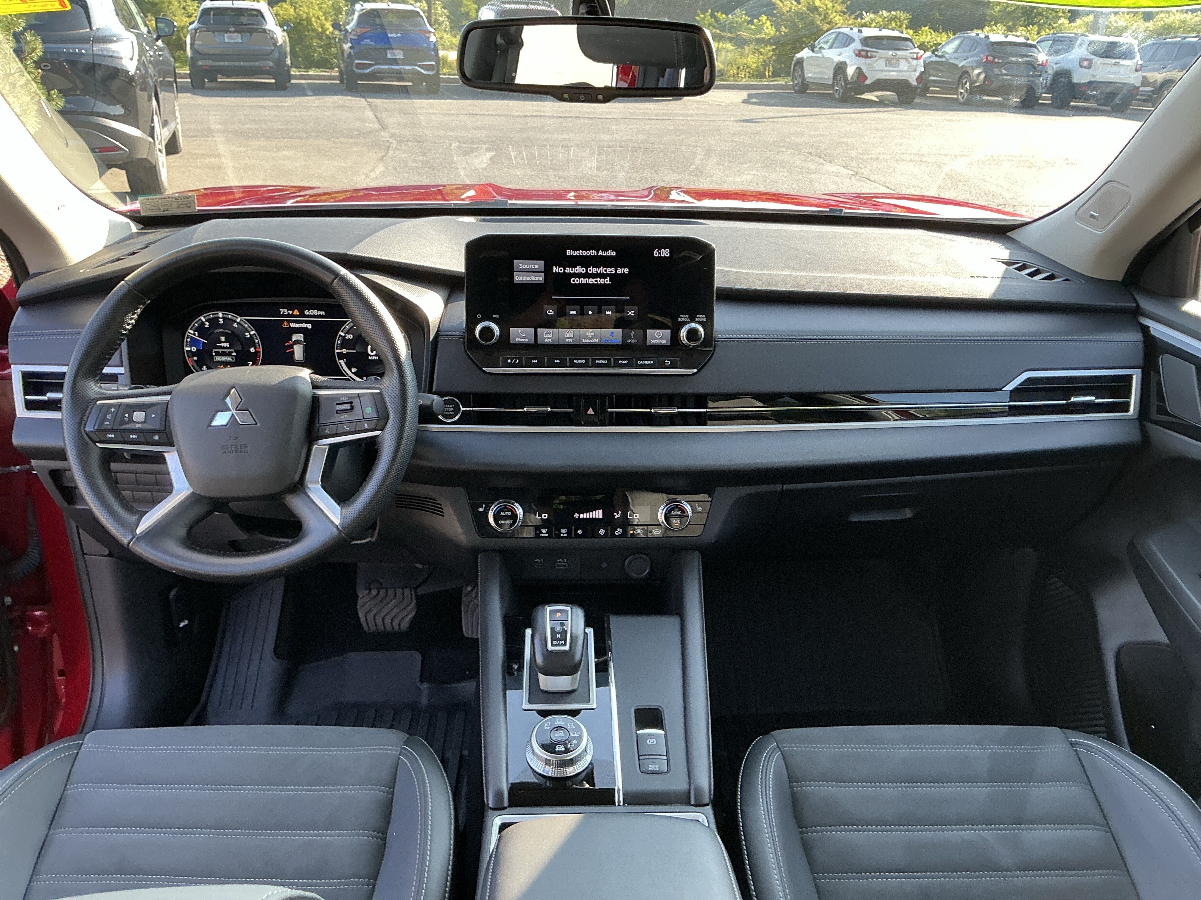 Used 2024 Mitsubishi Outlander SE AWD/4WD image 17