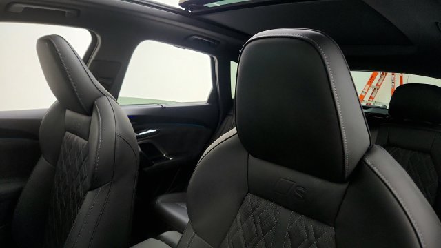 Used 2026 Audi SQ5 Premium Plus AWD/4WD image 52