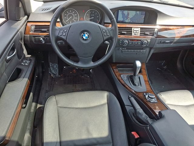 Used 2011 BMW 328i Sedan RWD image 11