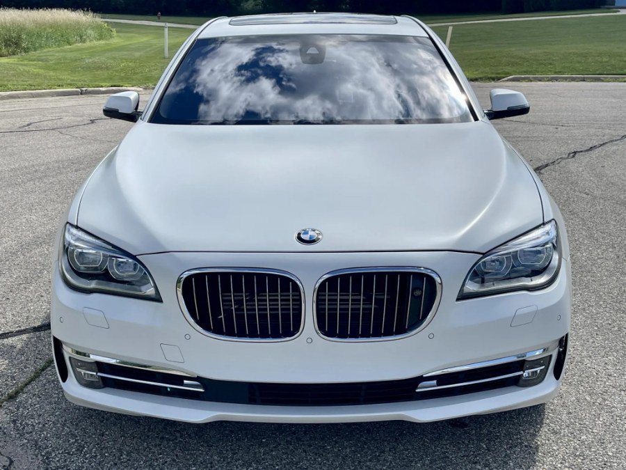 Used 2014 BMW 760Li RWD image 12
