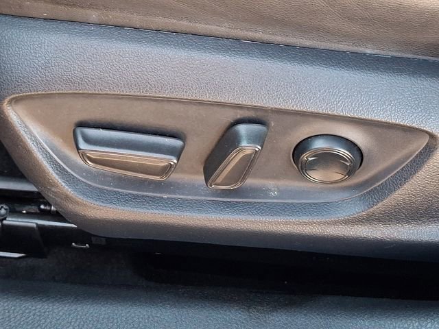 Used 2019 Toyota Avalon XSE FWD image 27