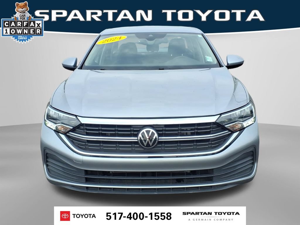 Used 2024 Volkswagen Jetta S FWD image 2