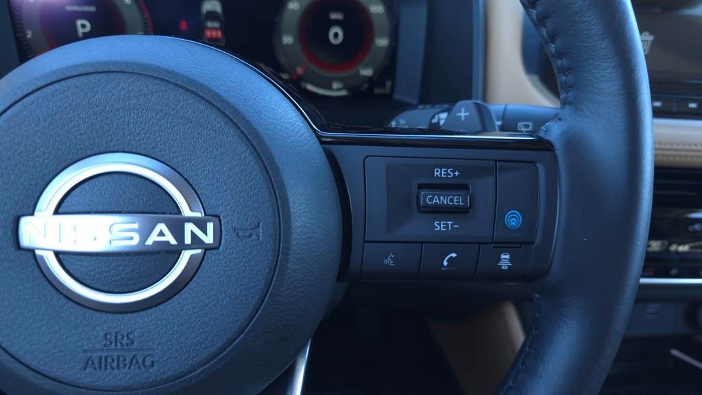 Used 2023 Nissan Rogue Platinum w/ Platinum Premium Package image 30