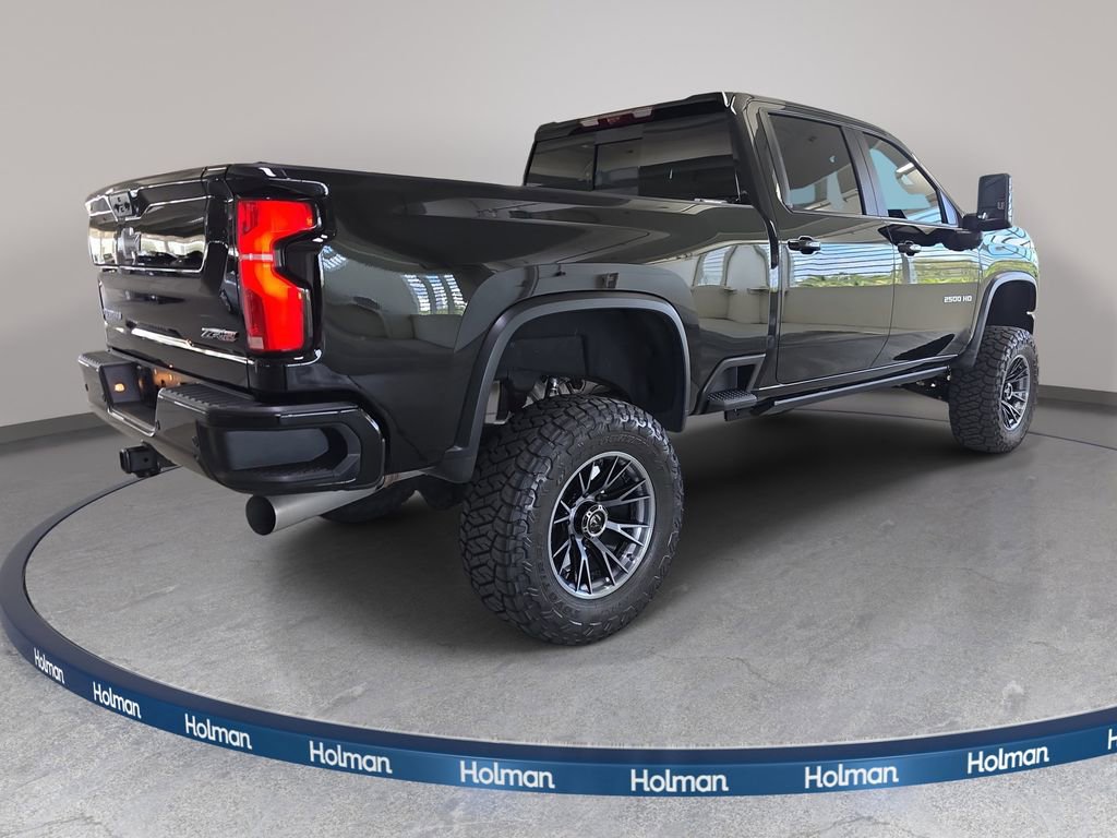 Used 2026 Chevrolet Silverado 2500 ZR2 AWD/4WD image 7