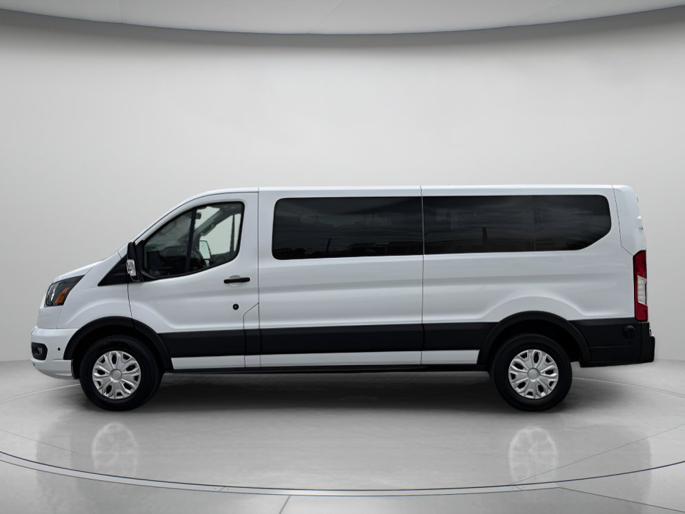 Used 2024 Ford Transit 350 XLT RWD image 5
