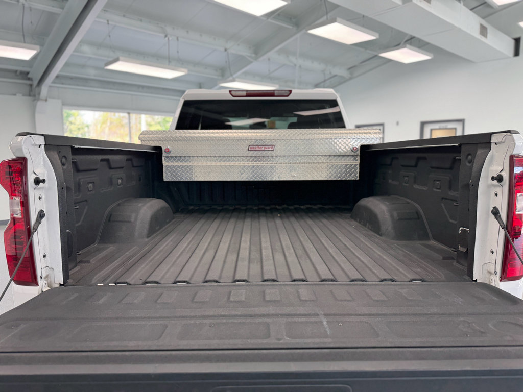 Used 2025 Chevrolet Silverado 2500 LT w/ Convenience Package AWD/4WD image 34