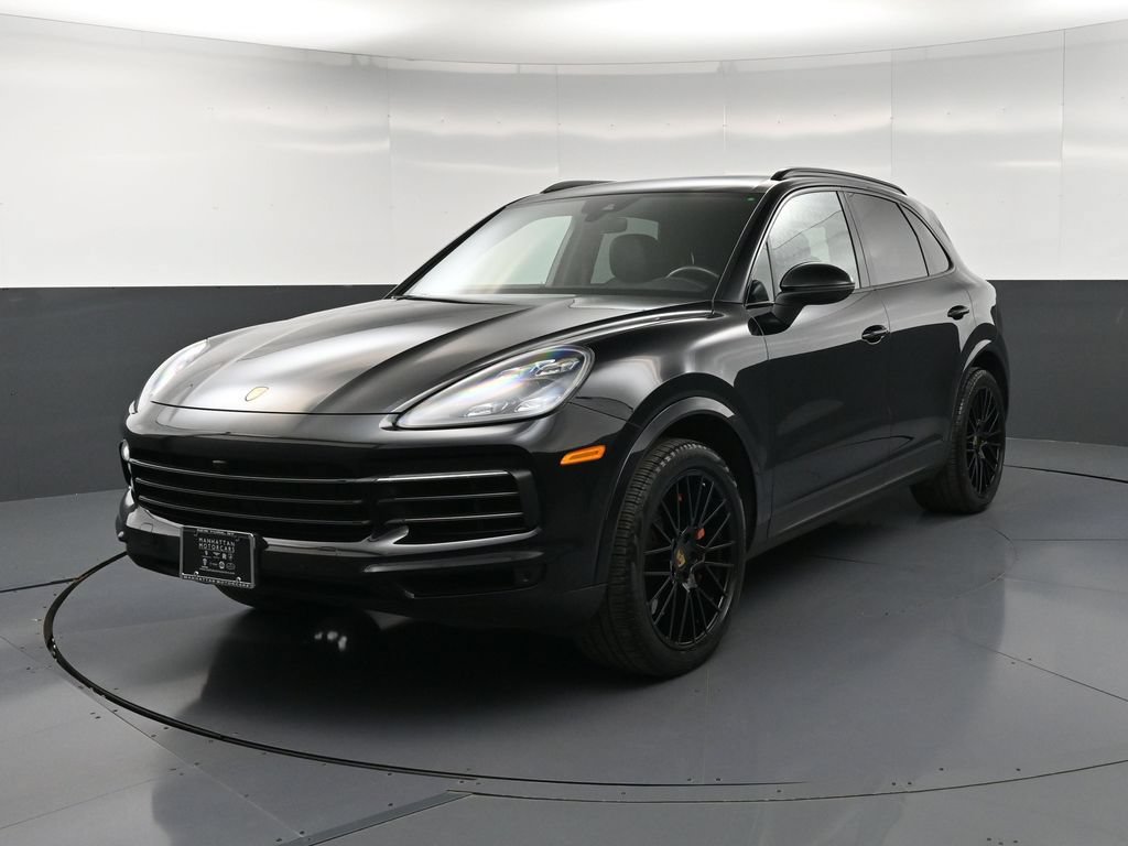 Certified 2022 Porsche Cayenne Platinum Edition AWD/4WD image 1