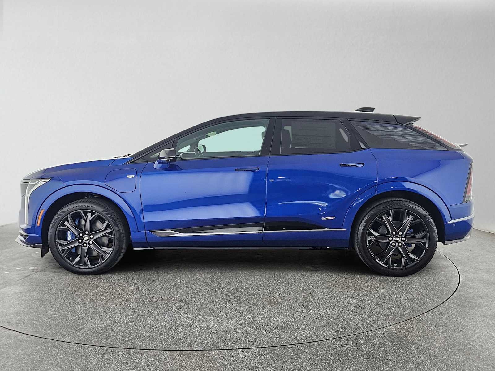 New 2027 Cadillac Optiq V w/ Deep Ocean Design Edition AWD/4WD image 6