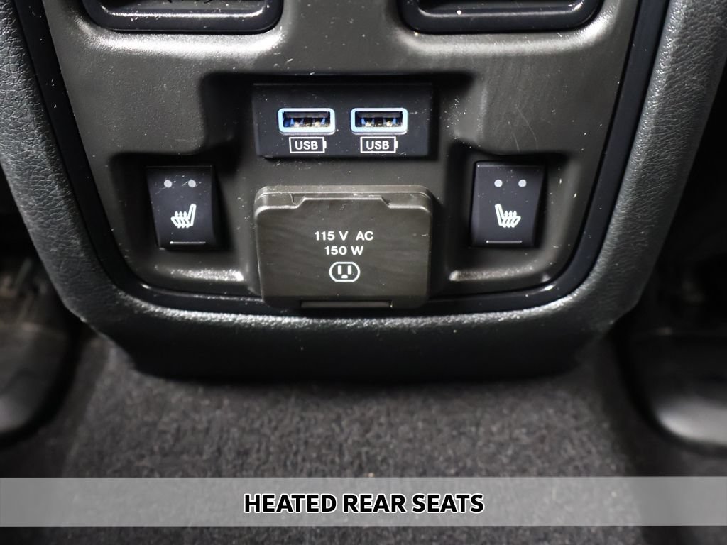 Used 2022 Dodge Durango R/T AWD/4WD image 7