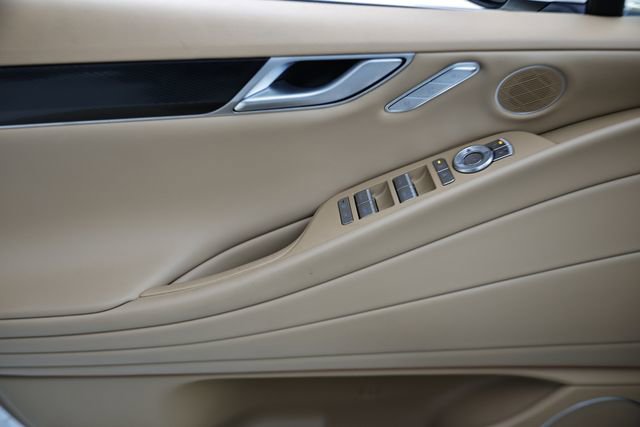 Used 2025 Genesis G80 2.5T image 14