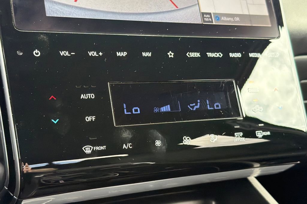 Certified 2024 Hyundai Santa Cruz SEL w/ Activity Package image 21