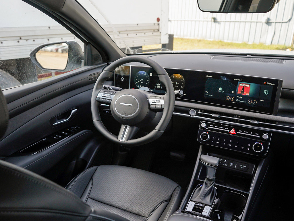 New 2025 Hyundai Santa Cruz Limited image 12