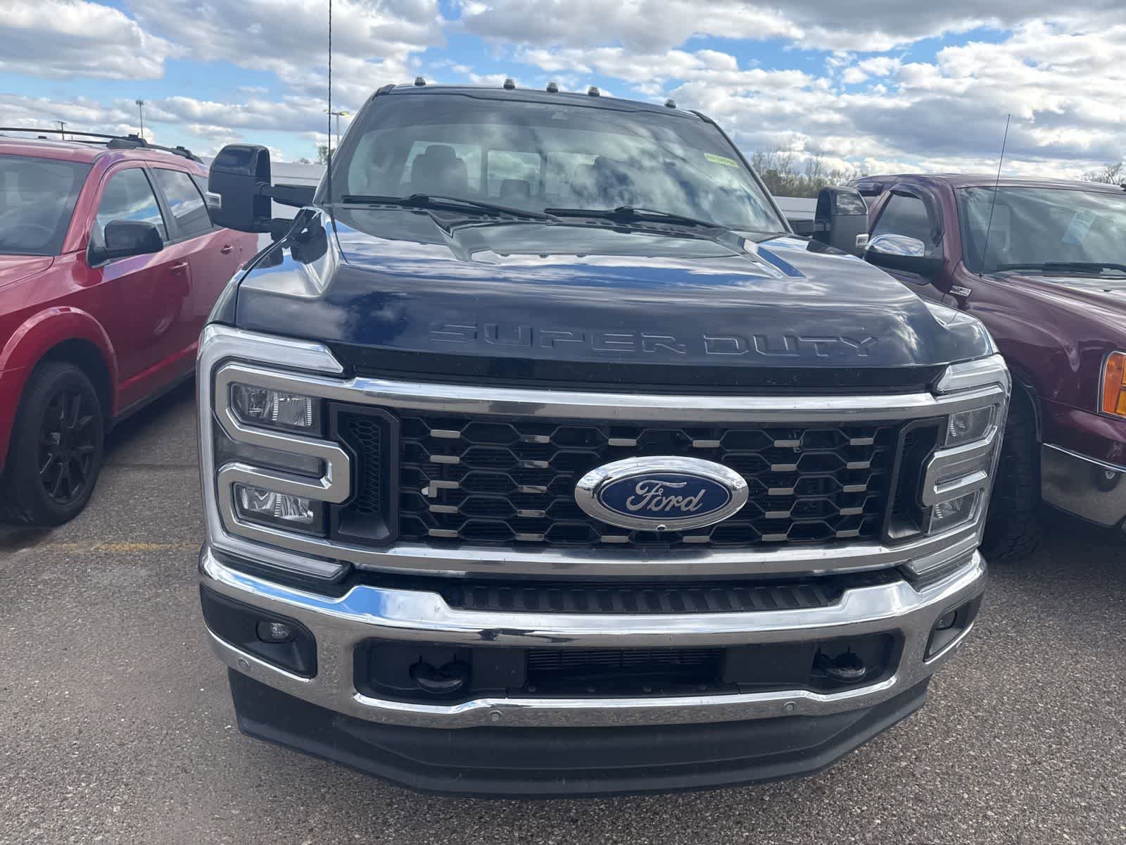 Used 2024 Ford F350 Lariat w/ Lariat Ultimate Package AWD/4WD image 6