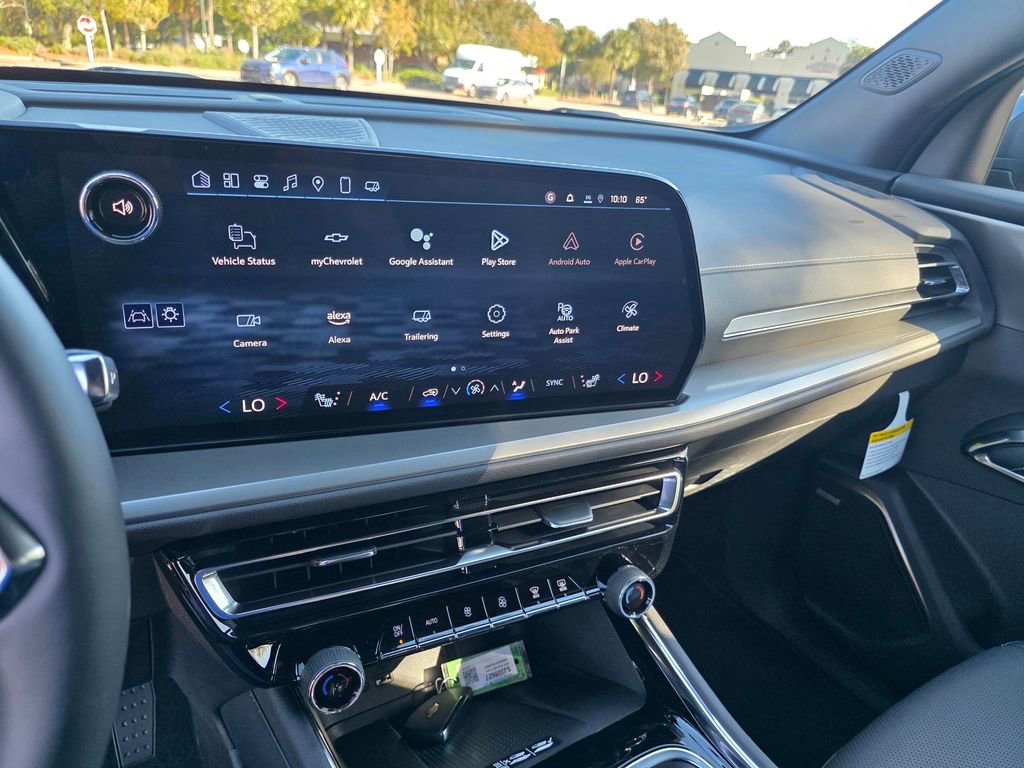 New 2025 Chevrolet Traverse LT w/ Enhanced Driving Package image 14