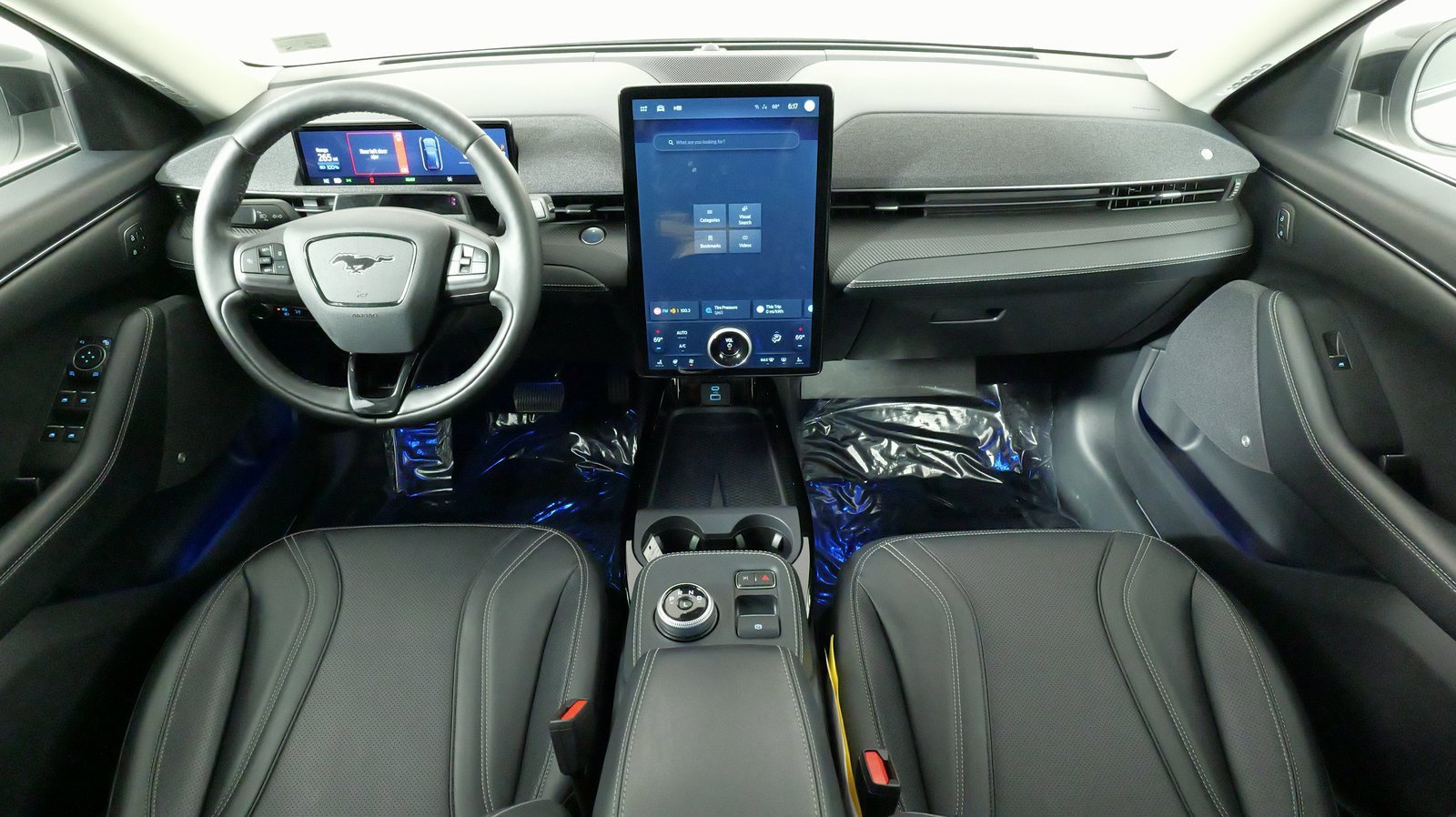 Used 2022 Ford Mustang Mach-E Premium image 37