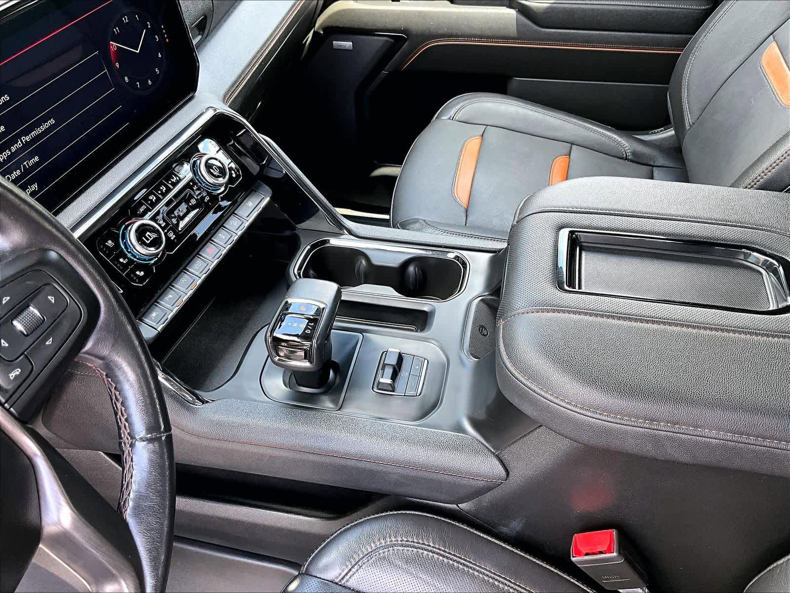 Used 2022 GMC Sierra 1500 AT4 w/ AT4 Premium Package AWD/4WD image 19