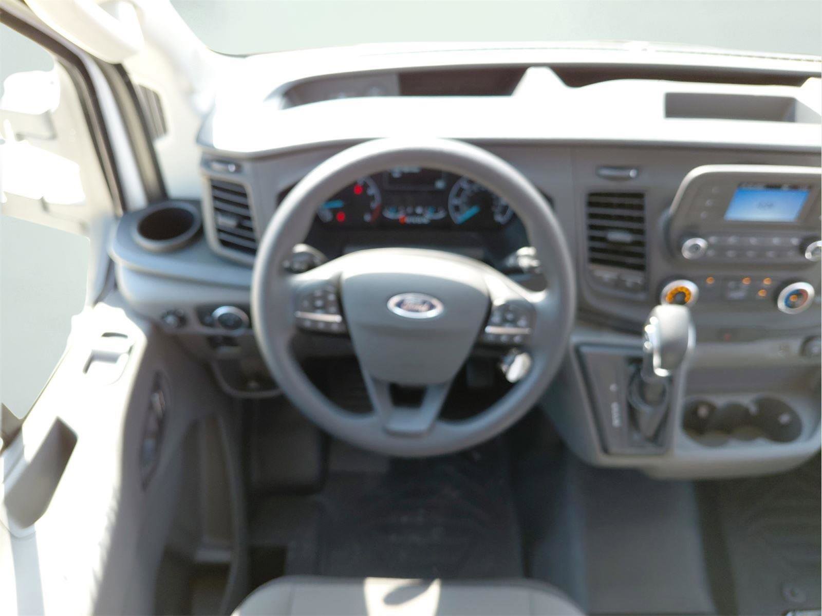 New 2025 Ford Transit 250 148 Medium Roof RWD image 12