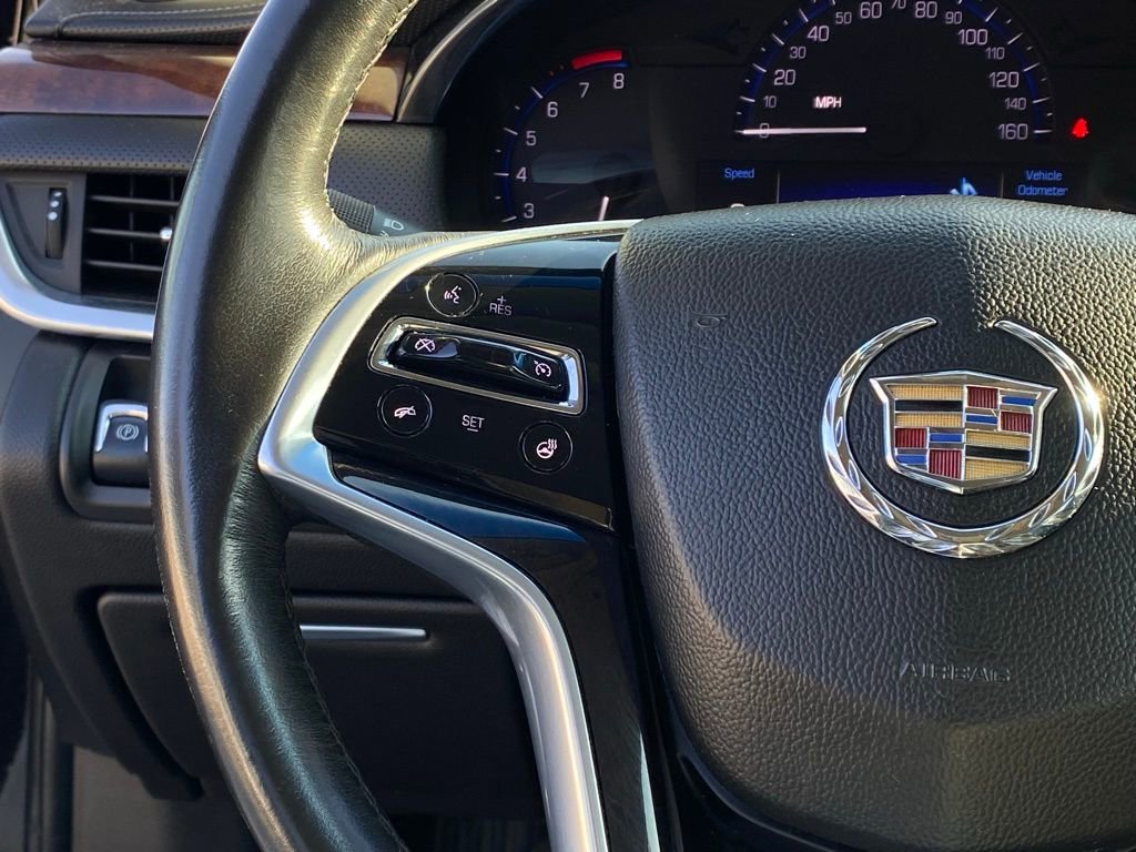 Used 2015 Cadillac XTS Luxury image 13