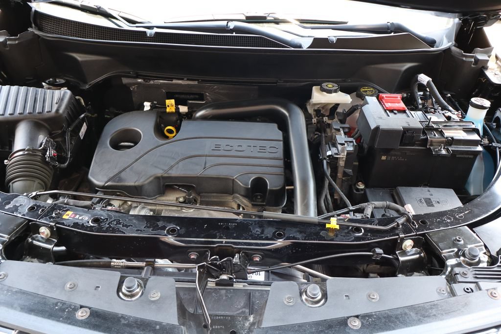 Used 2025 Chevrolet Equinox LT FWD image 41