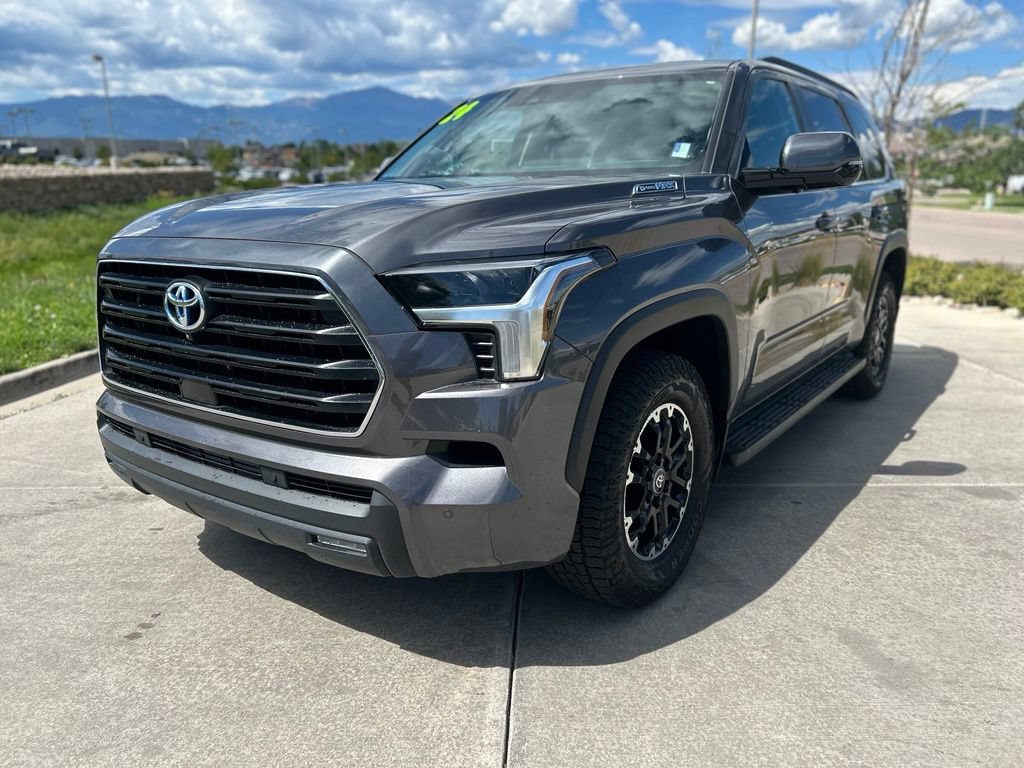 Used 2024 Toyota Sequoia SR5 w/ SR5 Premium Package AWD/4WD image 3