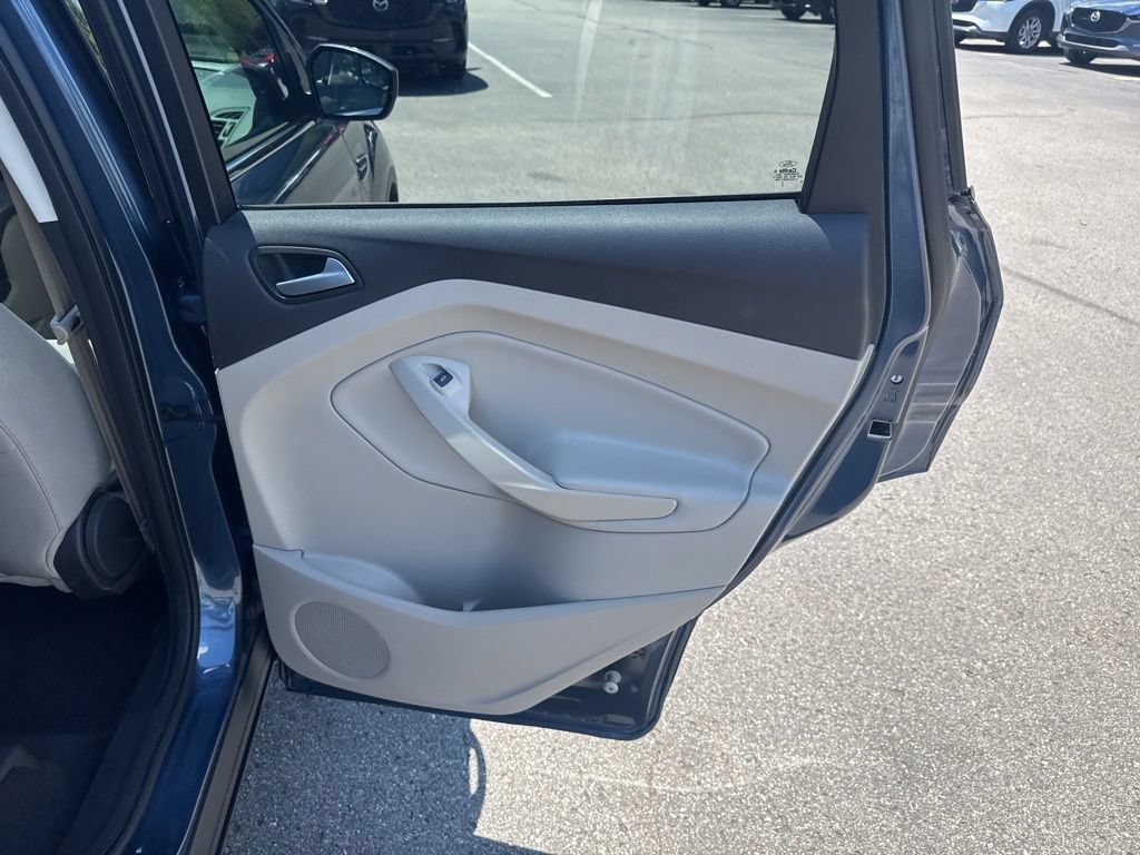 Used 2018 Ford Escape SE w/ SE Sync 3 Package FWD image 52