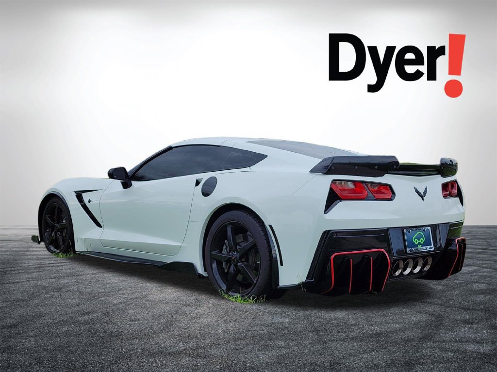 Used 2015 Chevrolet Corvette Stingray Coupe RWD image 6
