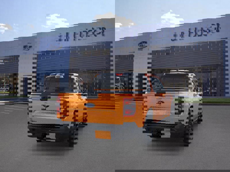 New 2026 Ford Maverick Lariat w/ Black Appearance Package image 8