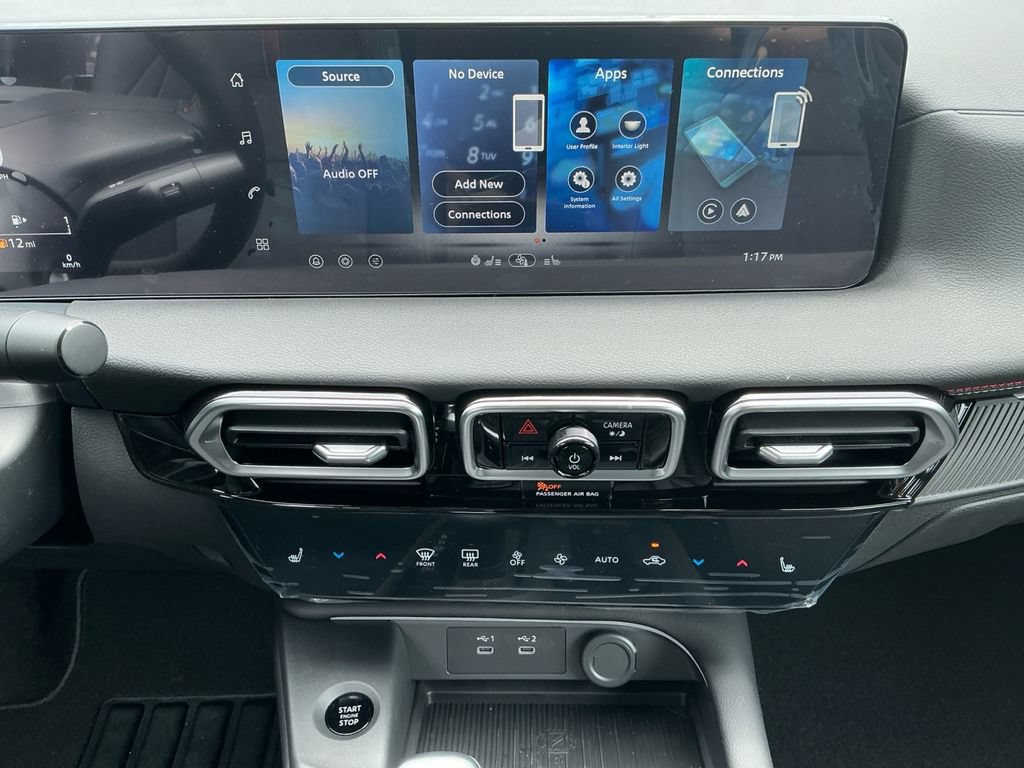 New 2026 Nissan Sentra SR w/ SR Premium Package FWD image 17
