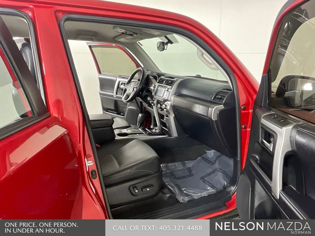 Used 2019 Toyota 4Runner SR5 Premium AWD/4WD image 15